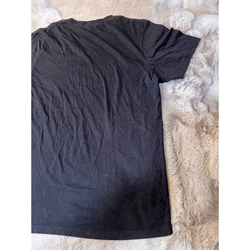 GUESS Black Graphic T-Shirt Sun Burst Logo Vintage Style Cotton Casual Tee Sz L - Picture 13 of 14